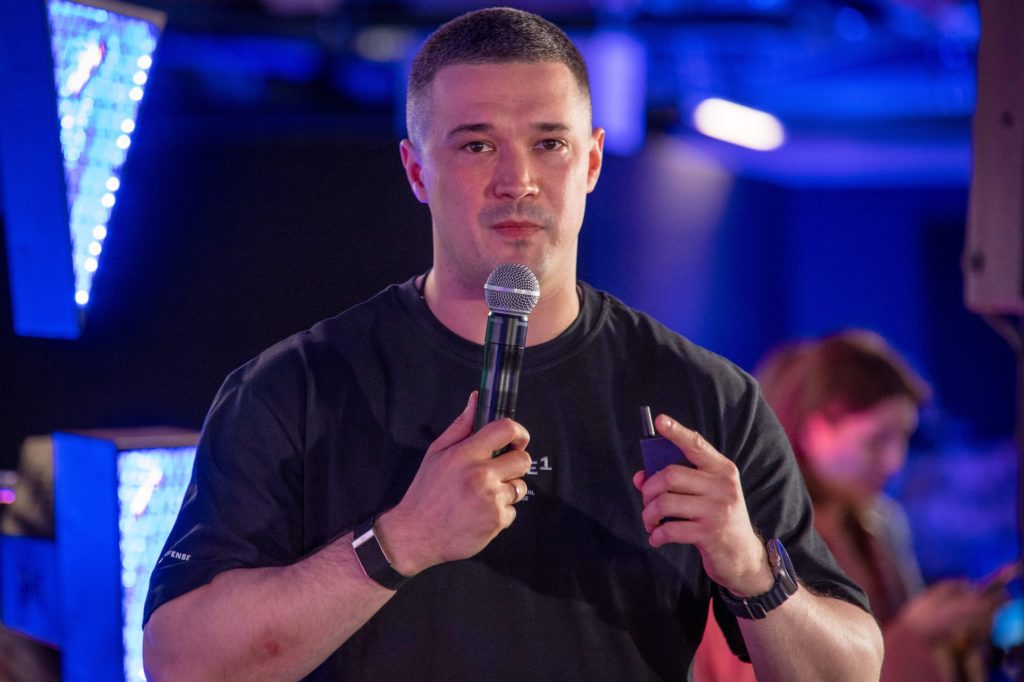 Source-feed image associated with News Wrap: Ukrainians protest Zelenskyy's firing of defense minister