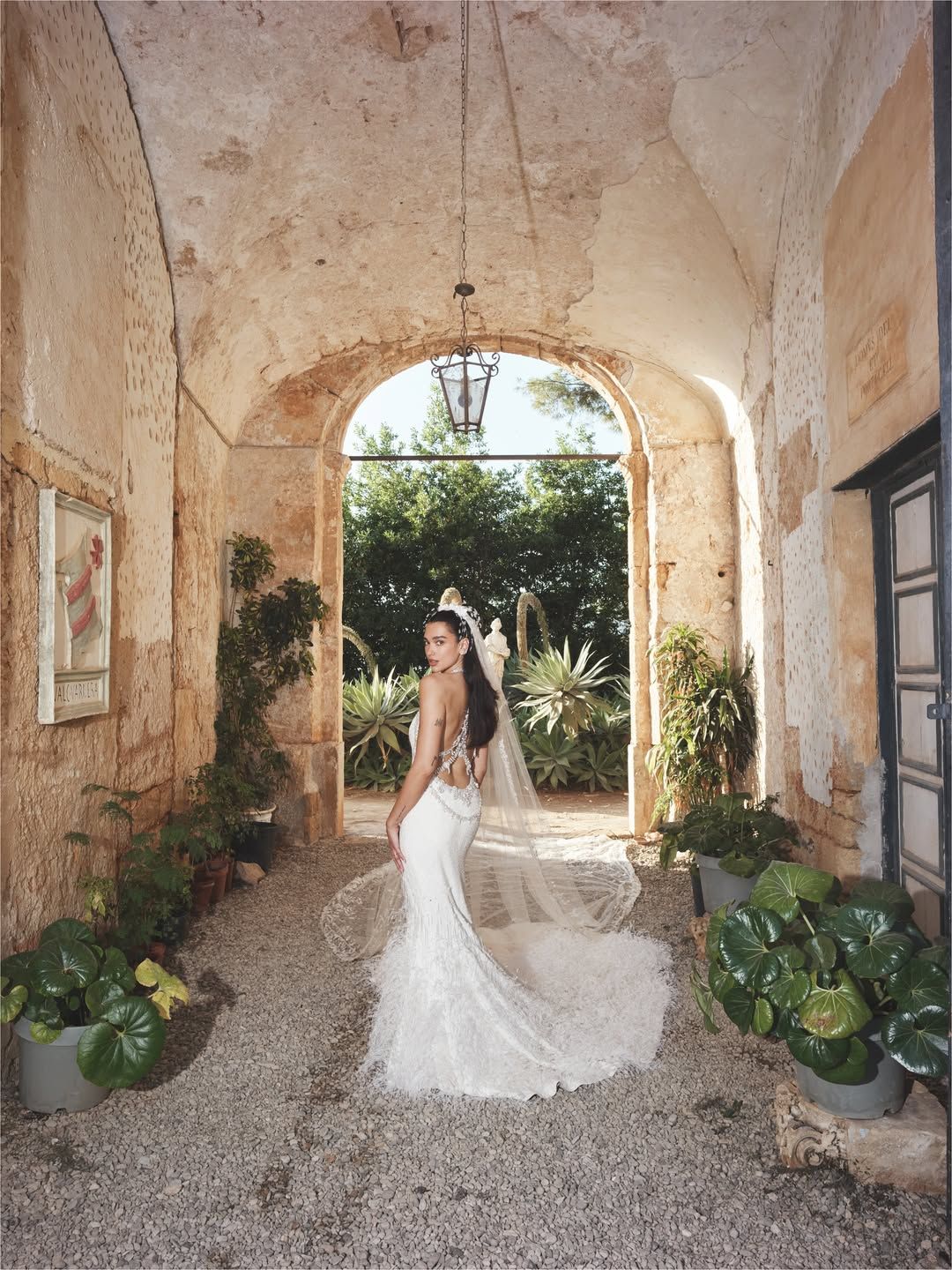 Source-feed image associated with Every Famous Bride Who Wore Chanel on Her Wedding Day