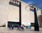Source-feed image associated with Trump asks Smithsonian to install ‘Colossus statue’ of George Washington with exhibit