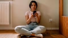 Source-feed image associated with EU announces plan to restrict social media access for under-15s