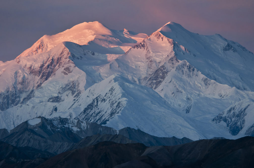 Source-feed image associated with Rescuers try to reach 4 climbers who fell on Mount McKinley in Alaska