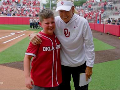 Source-feed image associated with WATCH: David Muir shares moment University of Oklahoma crowd helps boy sing national anthem