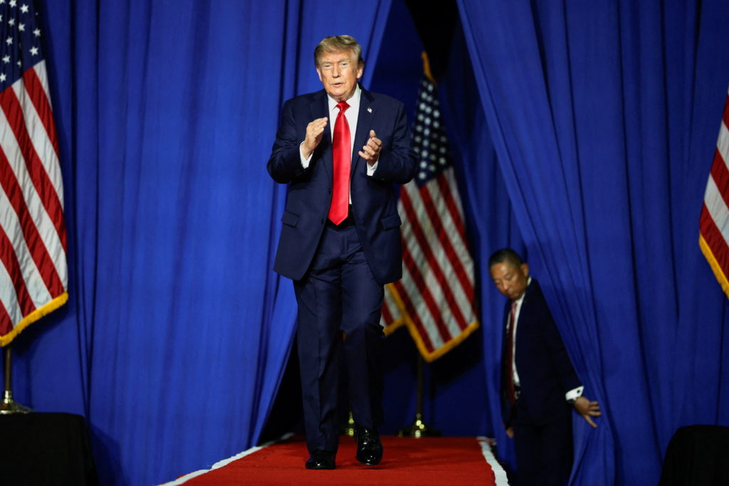 Image from linked report: WATCH LIVE: Trump holds rally in Alabama as he tries to boost midterm enthusiasm