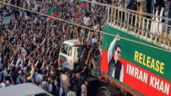 Image from linked report: Supporters of jailed ex-PM Imran Khan begin march in Pakistan