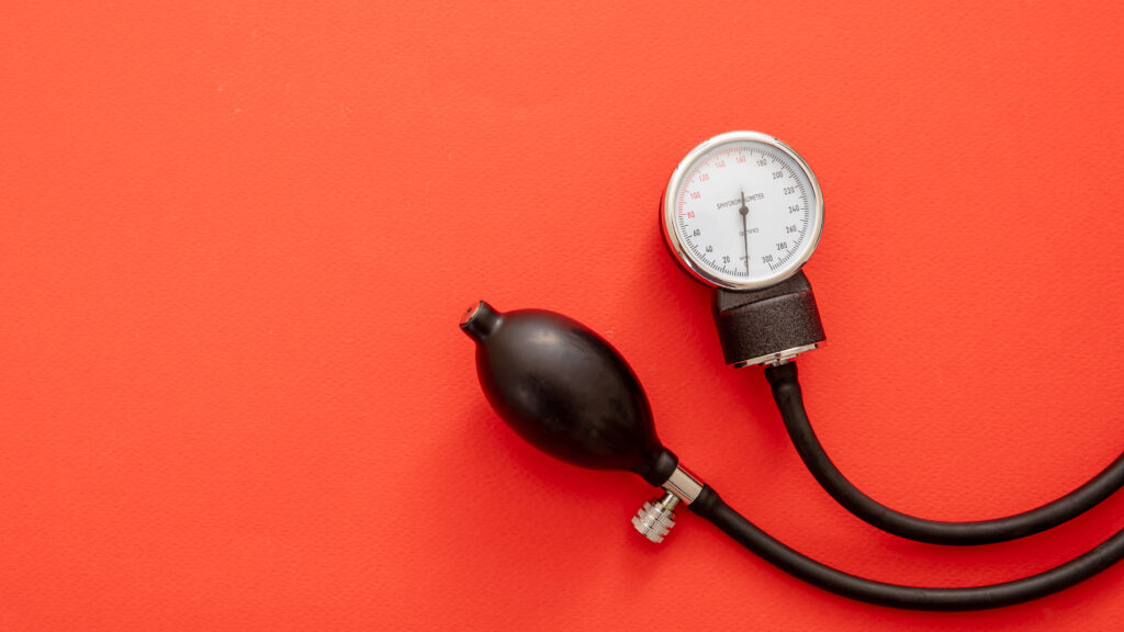 Source-feed image associated with STAT+: Oura brings rings to the cuffless blood pressure party