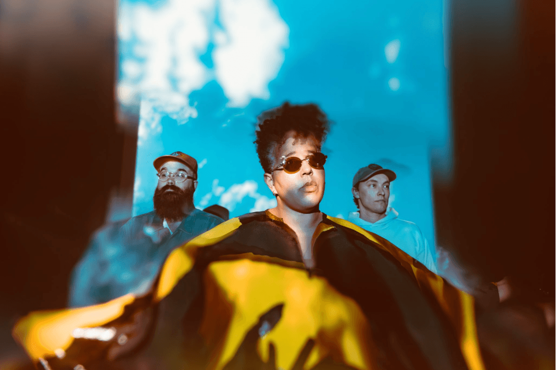 Source-feed image associated with Alabama Shakes Announce First Album in 11 Years