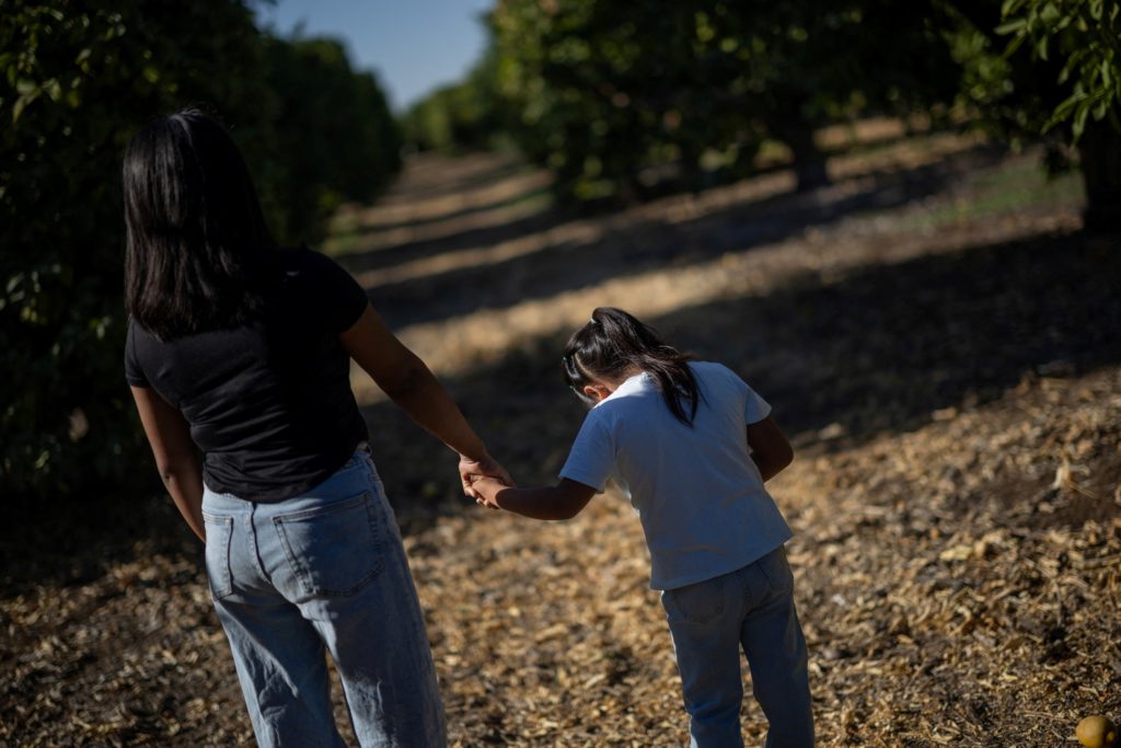 Source-feed image associated with Unaccompanied migrant children at risk of losing legal representation