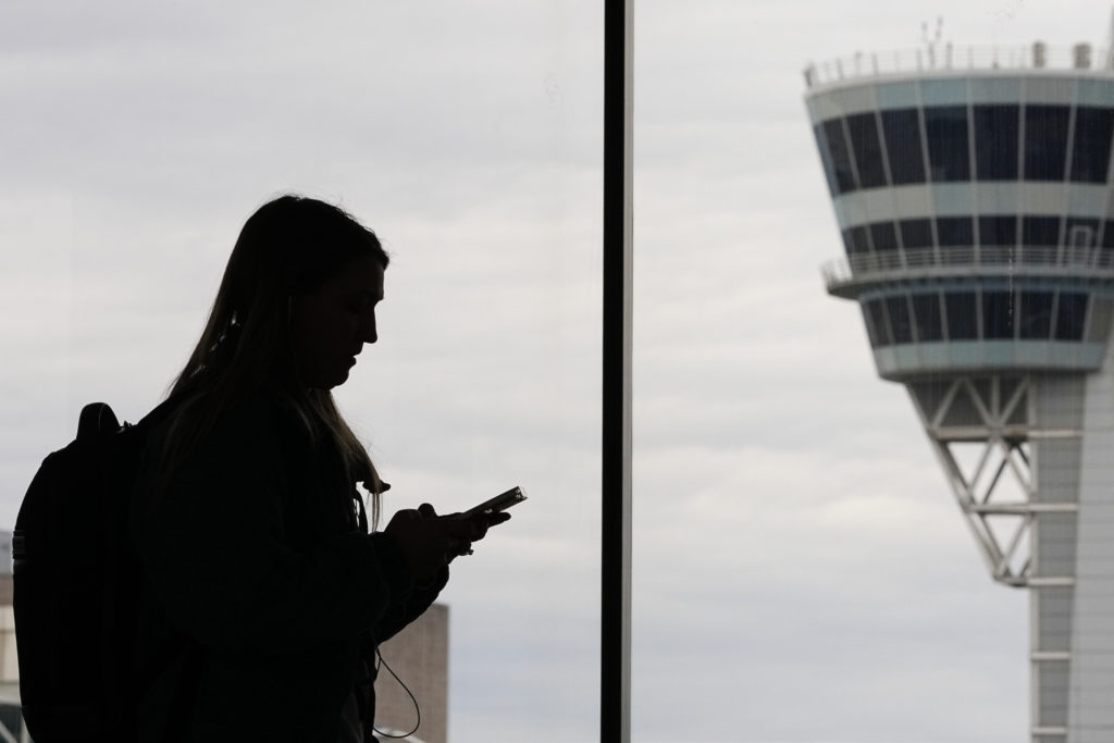 Image from linked report: Technical problems at a key air traffic center disrupt flights across Northeast