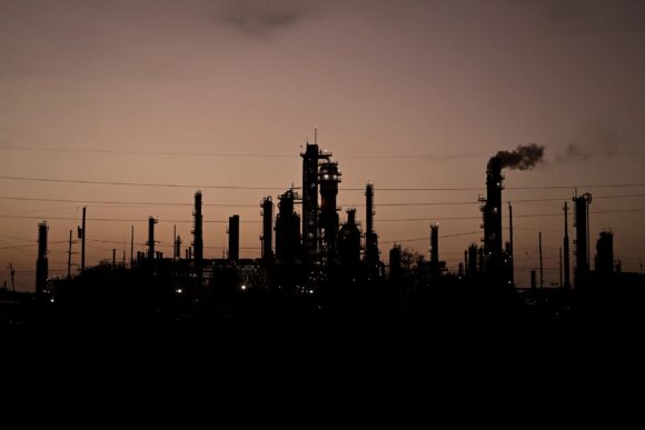 Image from linked report: Trump’s Proposed Ban on Diesel Exports Could Hurt Texas Refineries