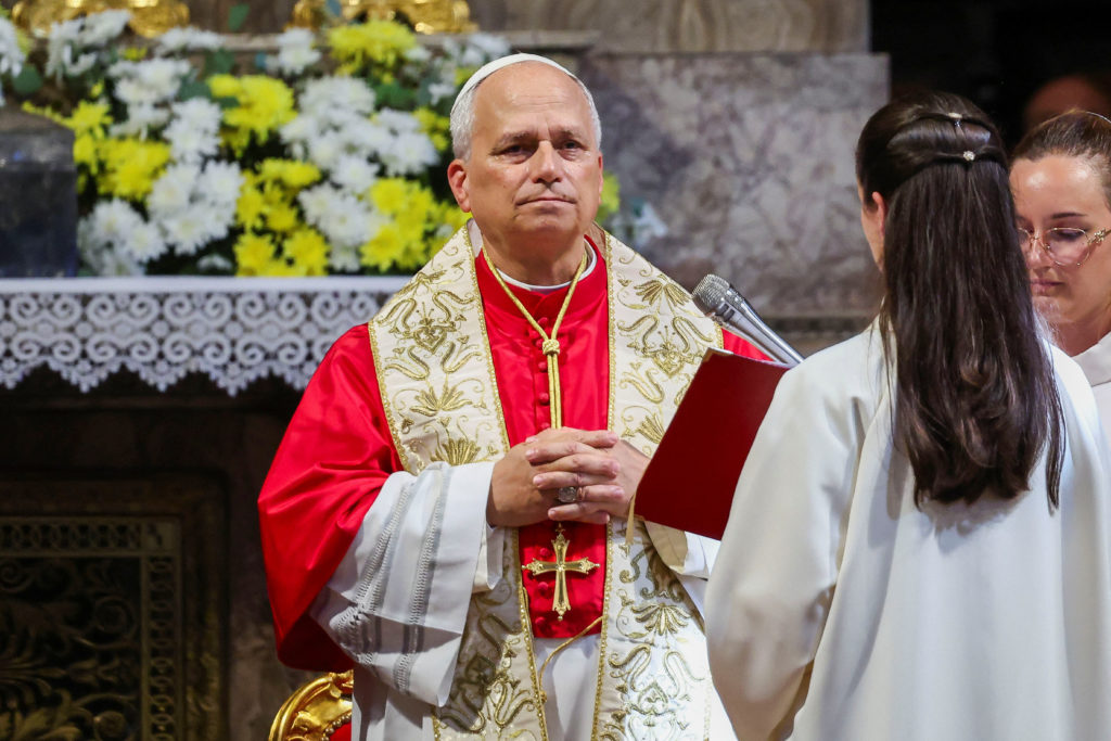 Source-feed image associated with Pope Leo XIV urges Italians to rediscover their faith during prayer before remains of St. Augustine