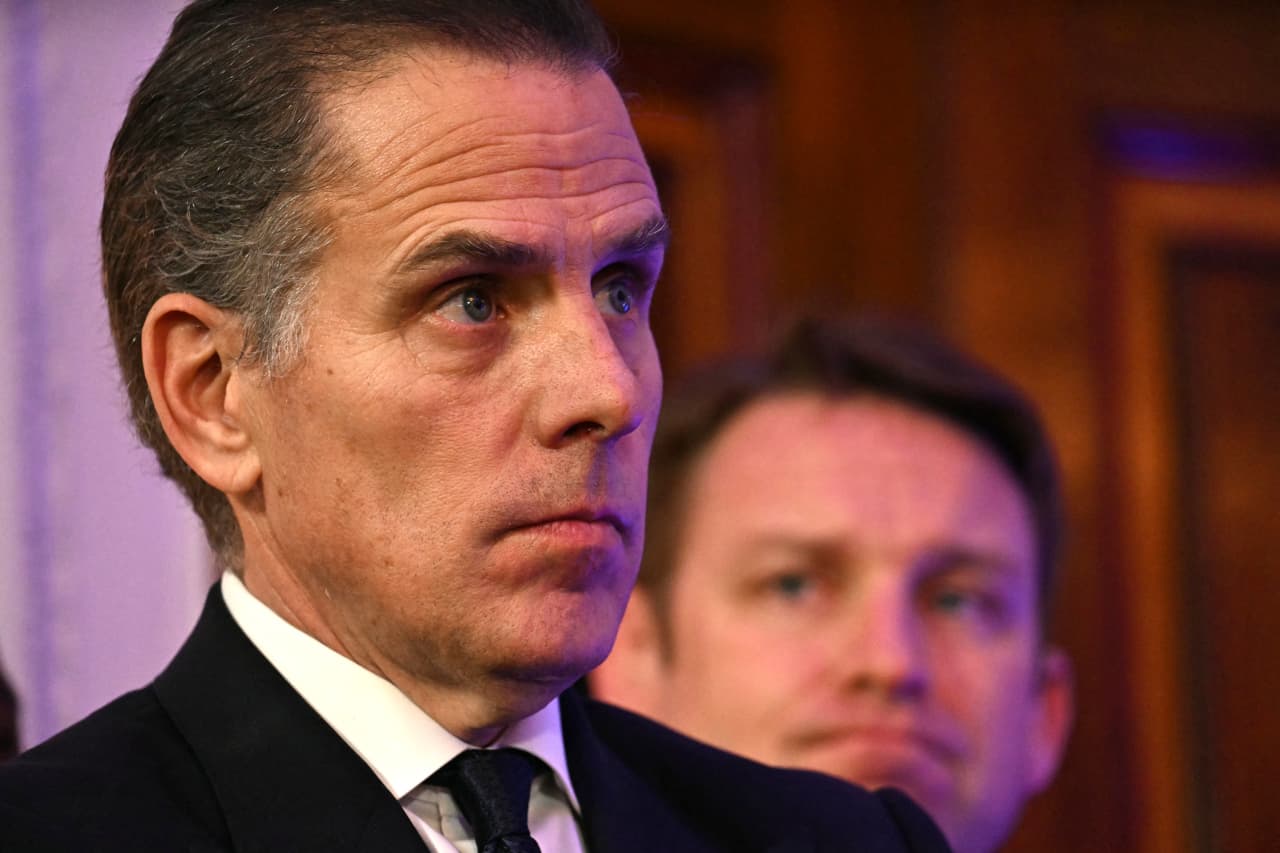 Source-feed image associated with Hunter Biden memecoin $LAPTOP loses 95% of market value just hours after launch