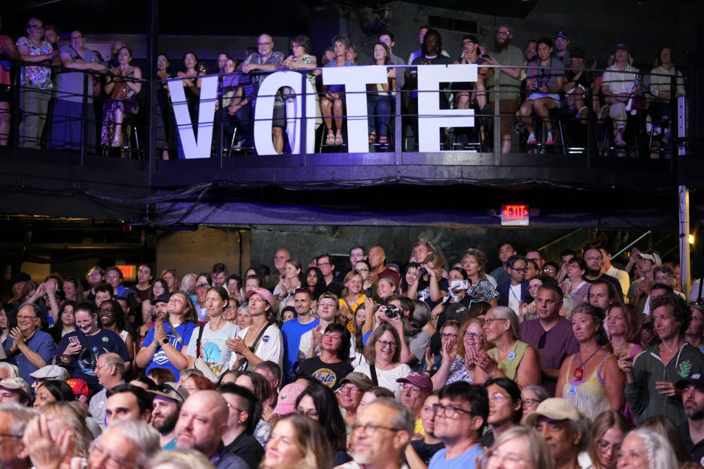 Source-feed image associated with Trump's immigration crackdown looms over Minnesota's bruising Senate primary