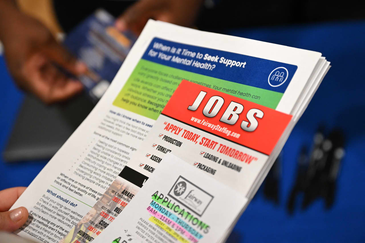 Source-feed image associated with Where are all the new jobs? Hiring slows again — and it probably won’t speed up soon.