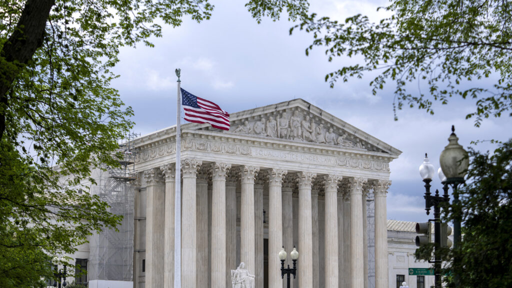 Source-feed image associated with STAT+: Supreme Court backs generic drugmaker in ‘skinny labeling’ case