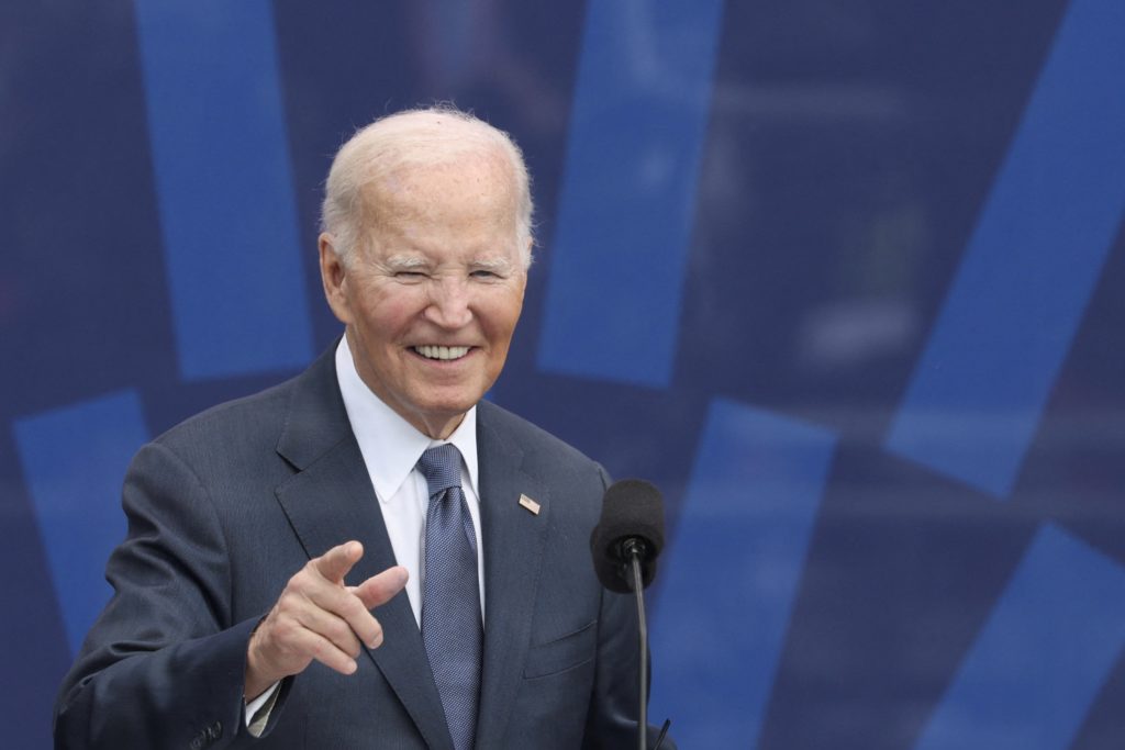 Source-feed image associated with Biden will publish 'Promise Me, America' memoir after the November midterm elections