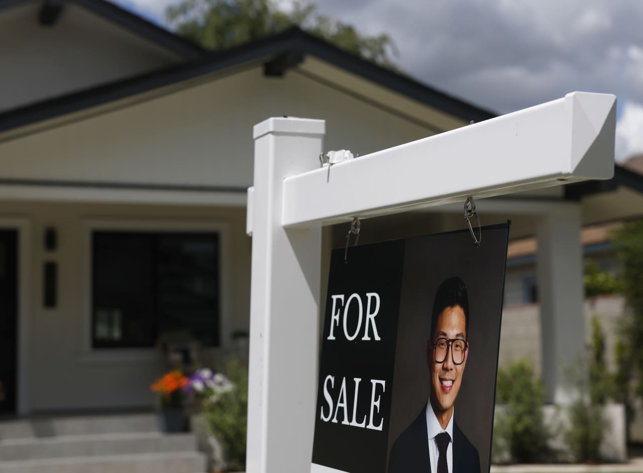 Source-feed image associated with Home prices hit new all-time high, deepening affordability woes