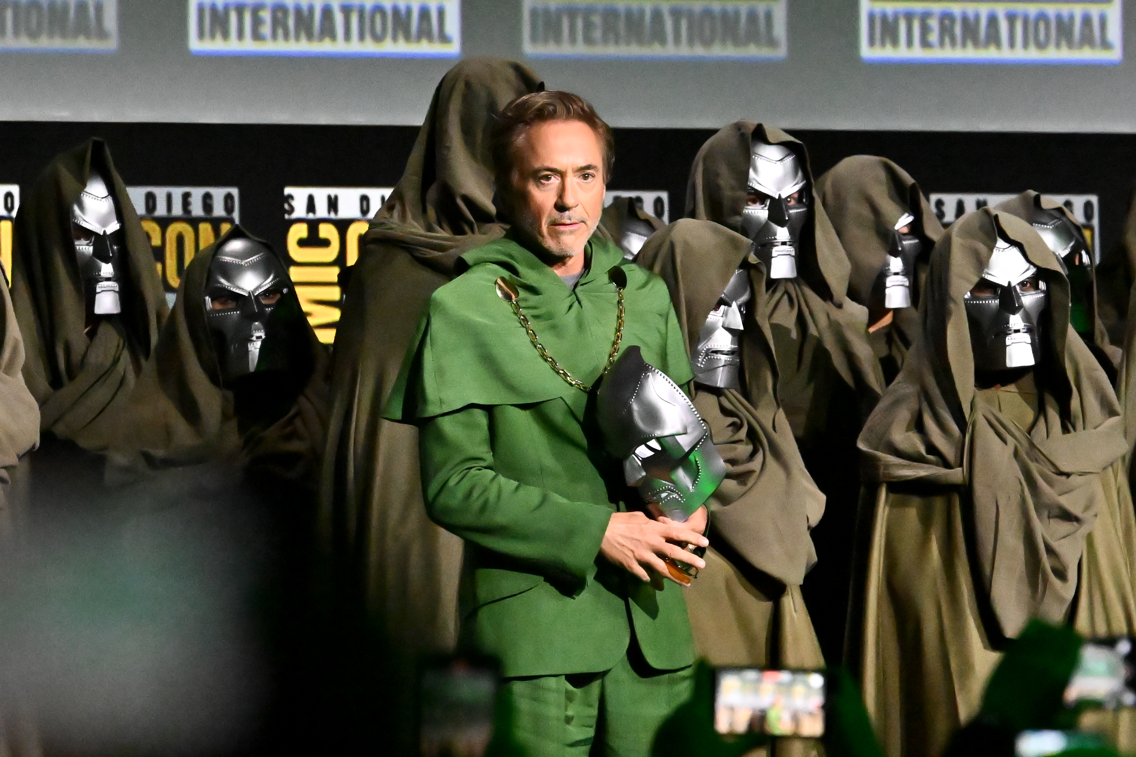 Source-feed image associated with Russo Brothers Reveal Robert Downey Jr.’s ‘Doomsday’ Costume Is Favorite from MCU, ‘Delivering on the Most Awesome Things’ About Doctor Doom