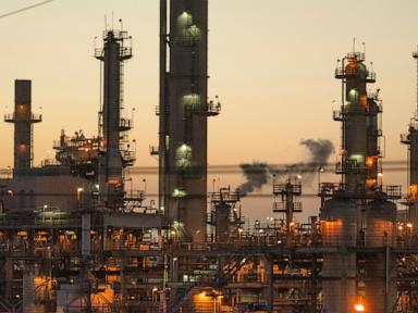 Source-feed image associated with California air regulators update a key climate program, sparking pushback
