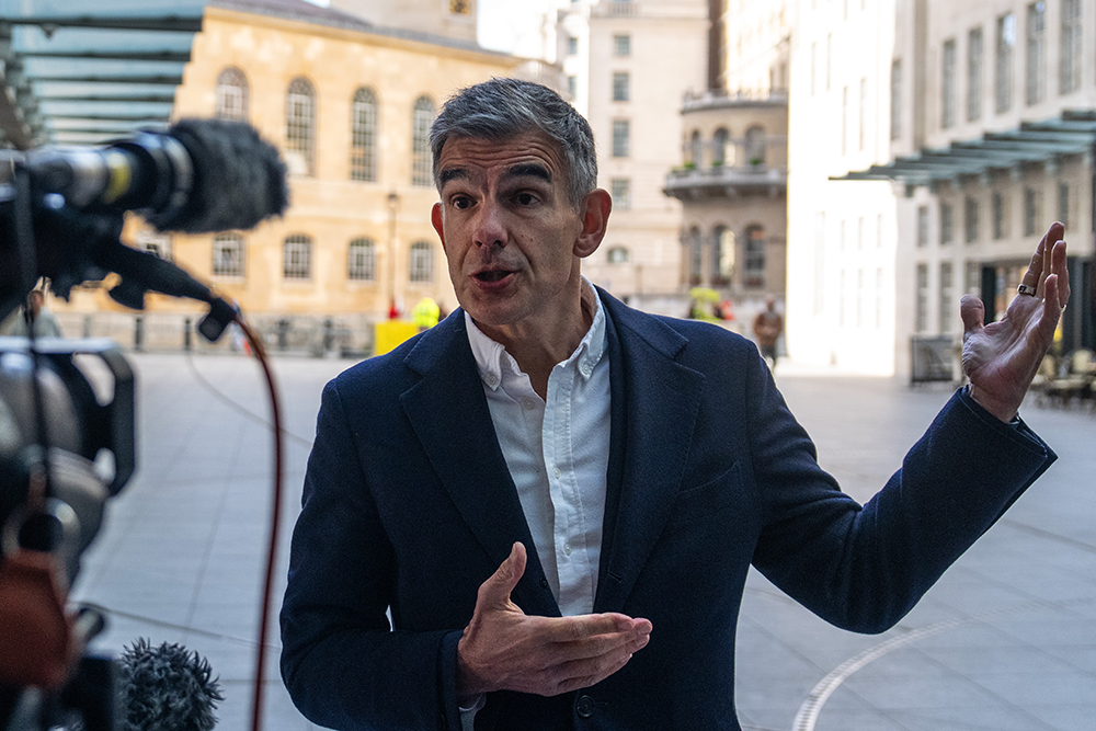Source-feed image associated with BBC to Cut 550 Jobs and Reduce Commissioning Spend by More Than $100 Million as Part of Savings Plan, New Director General Says