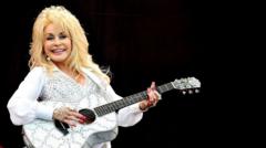 Source-feed image associated with Tennessee governor plans to name Nashville airport after Dolly Parton