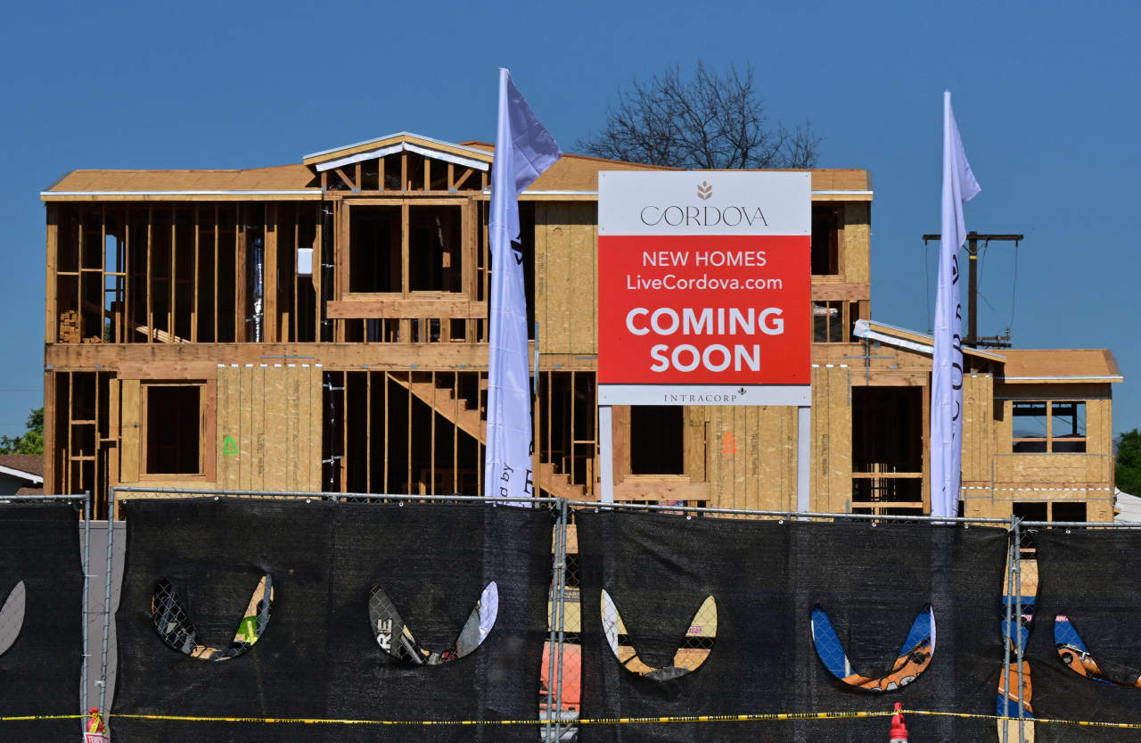 Image from linked report: 30-year mortgage rate posts biggest jump in four years — to nearly 7.3%