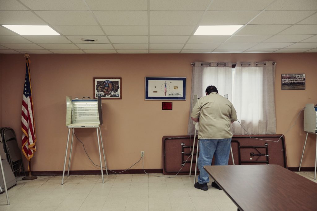 Source-feed image associated with What to know about South Dakota's midterm primary runoff