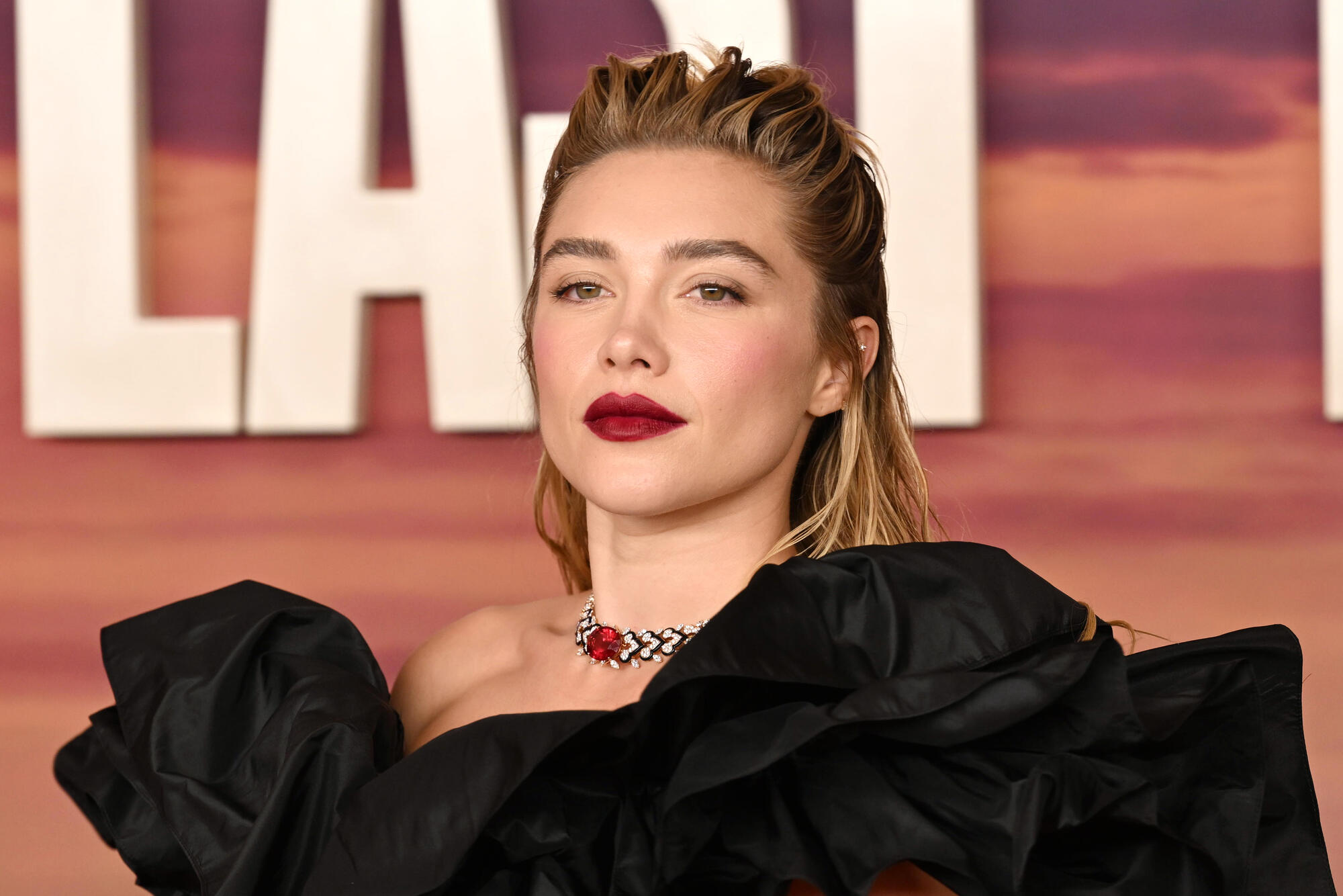 Image from linked report: Florence Pugh Says ‘I Was Never Scared’ of Publicly Supporting Palestine and ‘I Don’t Know Why It Took So Long’ for Hollywood to ‘Start Talking’