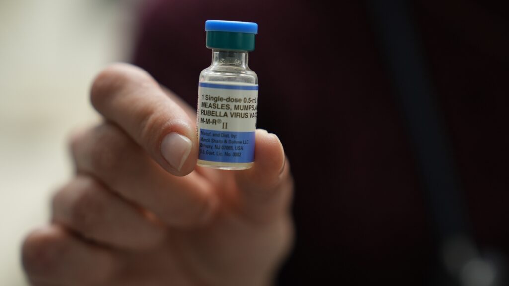 Source-feed image associated with Pennsylvania reports first 2 measles deaths in the U.S. this year, both people unvaccinated