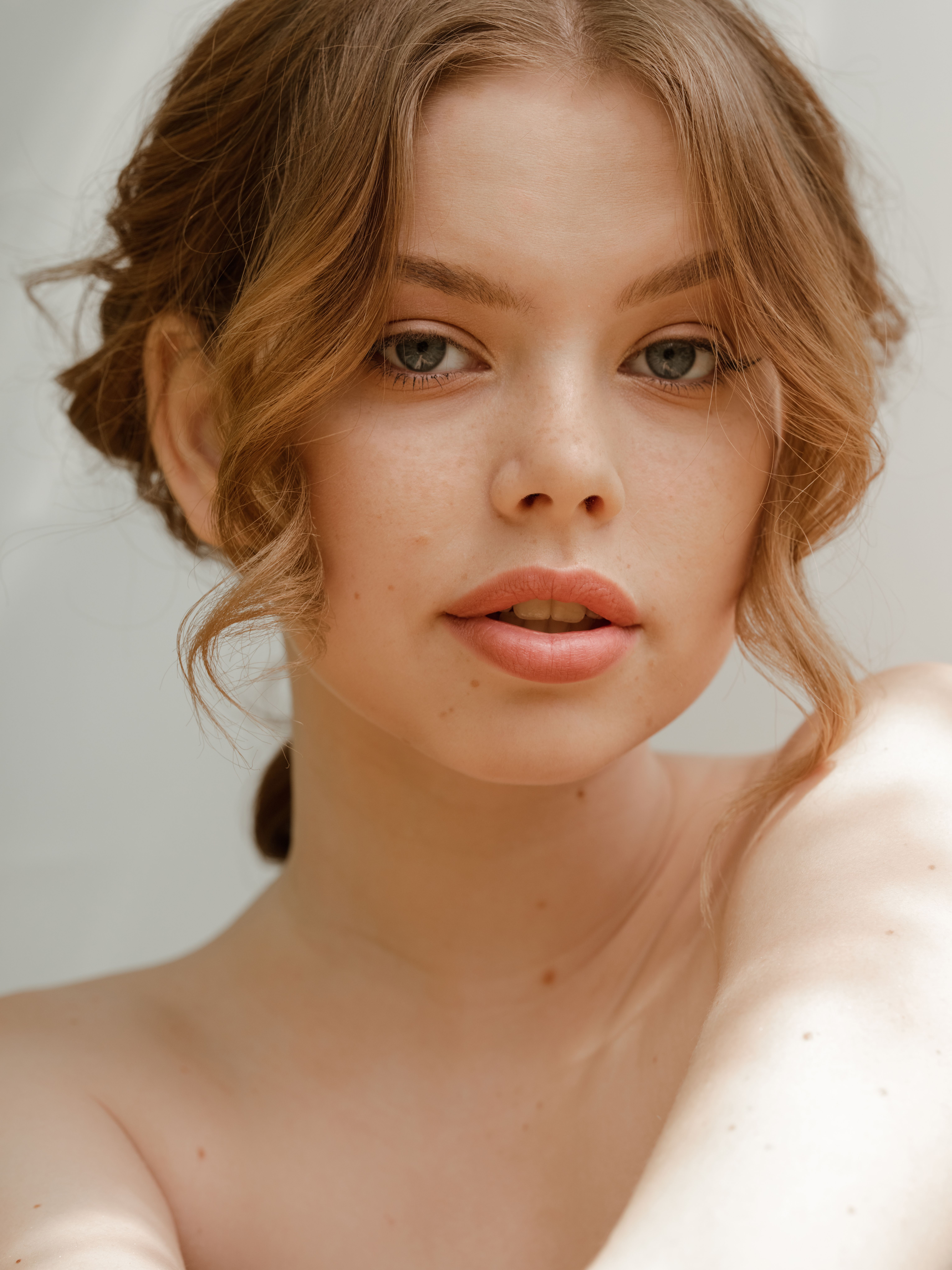 Source-feed image associated with Peptides vs Retinol: Which Is Better For Firmer Skin?
