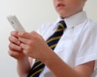 Source-feed image associated with Children using social media at younger age appear to do worse in school tests