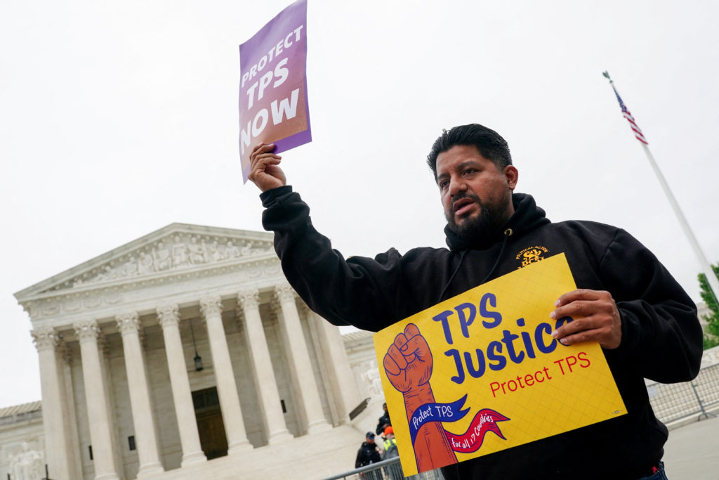 Source-feed image associated with Supreme Court allows Trump administration to end legal protections for Haitians and Syrians