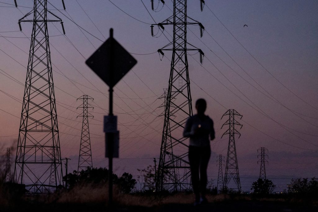 Source-feed image associated with Indiana residents frustrated amid 10-day power outage following storms