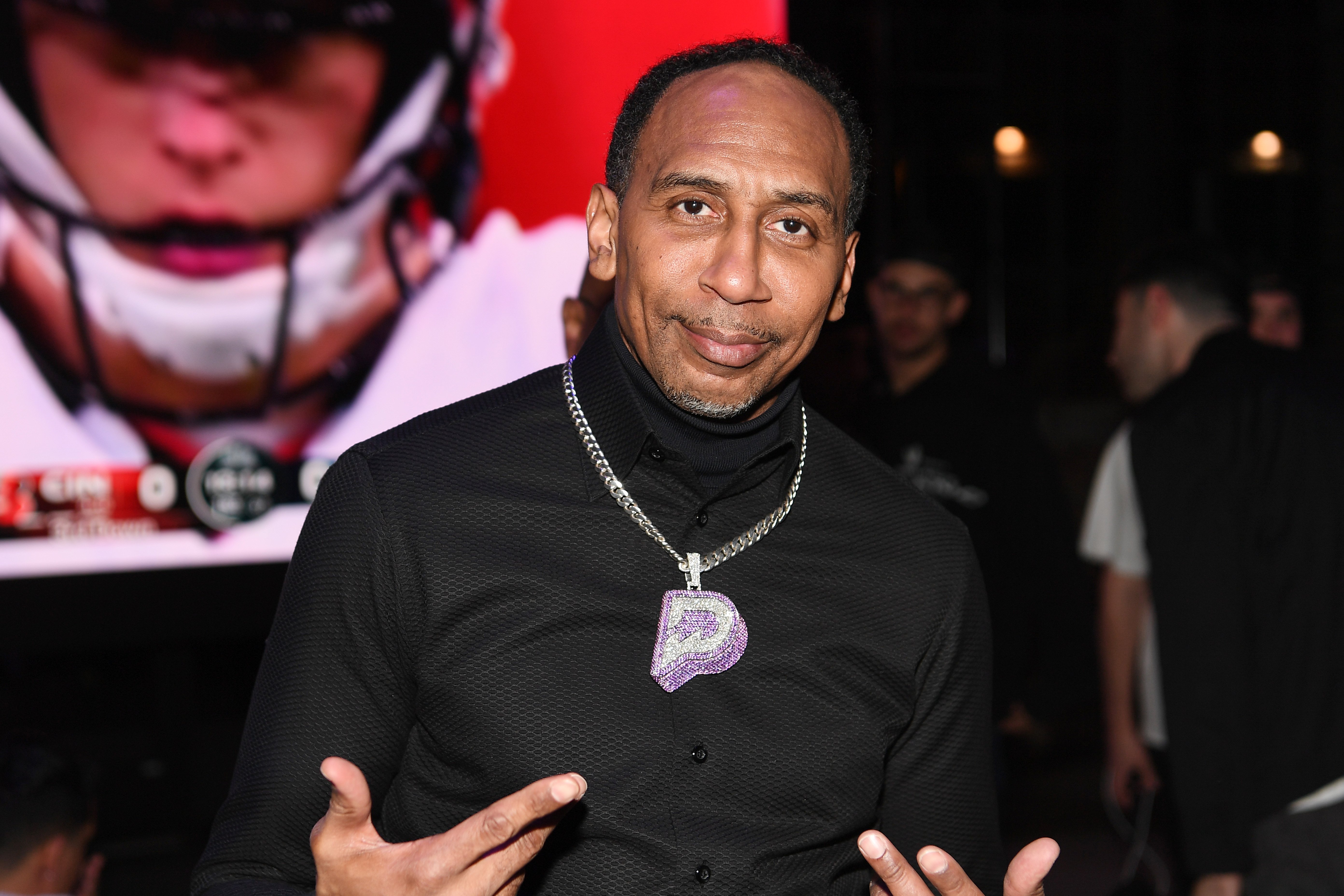 Source-feed image associated with Knicks Stars Jalen Brunson and Josh Hart Confront ESPN’s Stephen A. Smith, Who’s Booed Out of Theater, During Podcast Taping