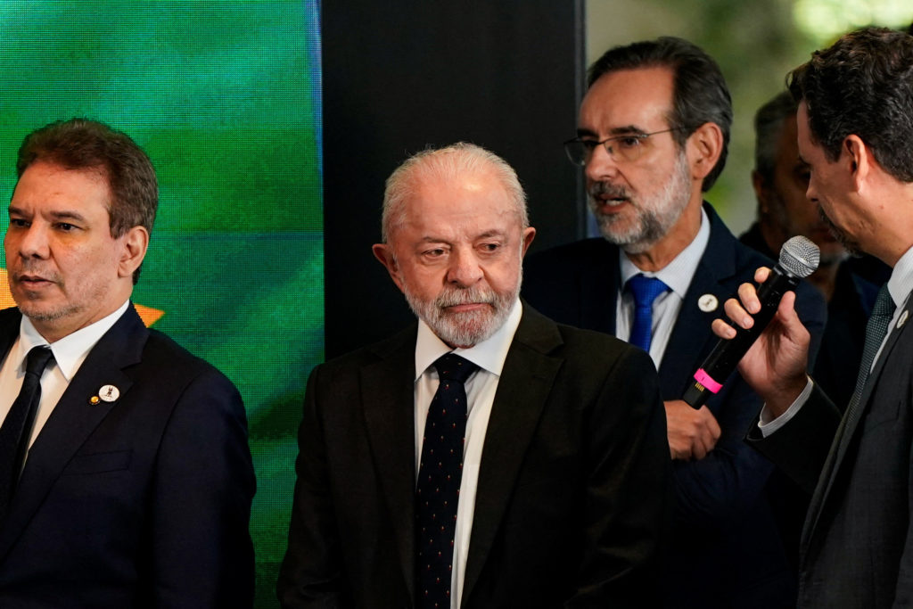 Source-feed image associated with Trump administration revokes visa of Brazil's ambassador to US in escalation of spat with Lula