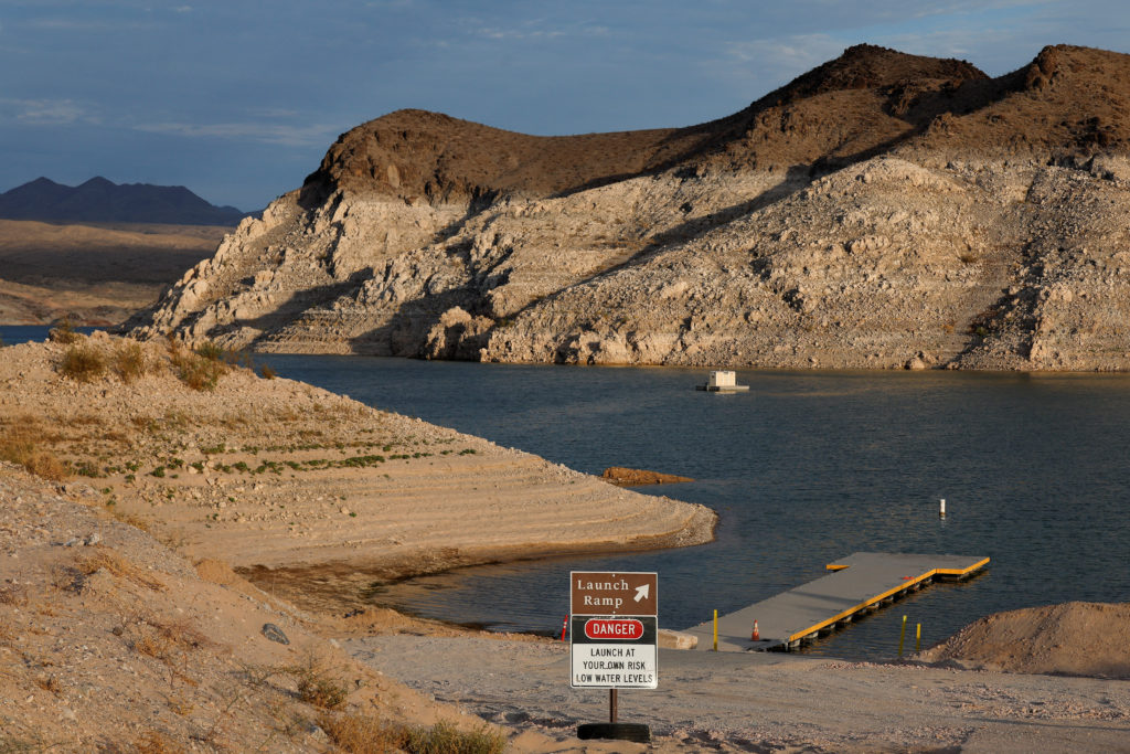 Source-feed image associated with Arizona, California and Nevada would share cuts under federal proposal for Colorado River