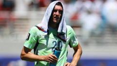 Source-feed image associated with Hydration breaks - who are the winners and losers?
