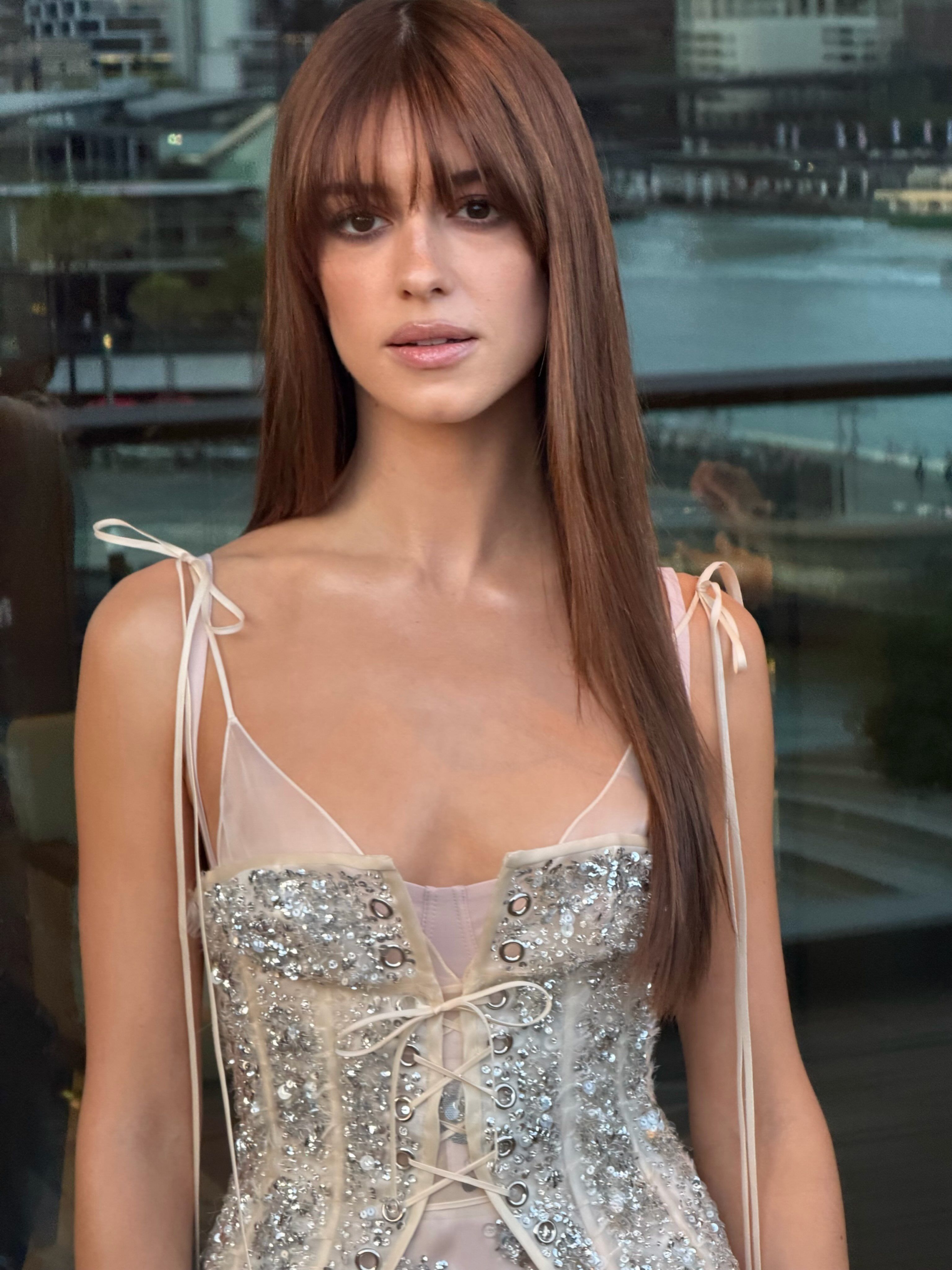 Image from linked report: Beauty Marks: The Best Beauty Looks of the Week