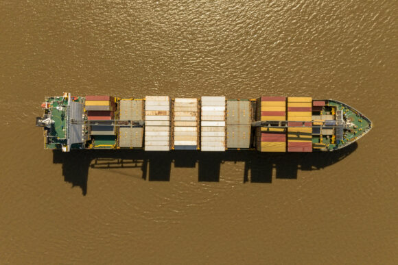Source-feed image associated with EU Says It’s Ready to Get Tough Against Chinese Trade Imbalances