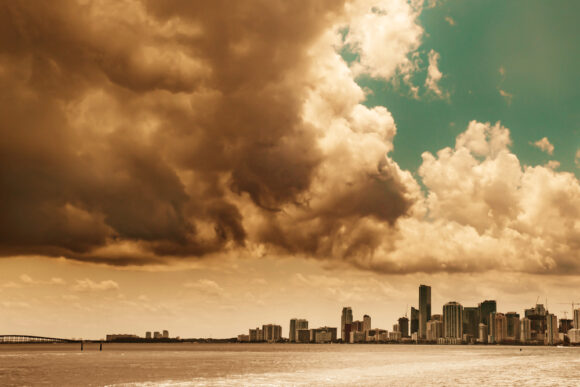 Source-feed image associated with Florida Property Tax Cut Plan Relies on Population Boom That Has Slowed Dramatically