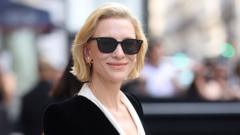 Image from linked report: Cate Blanchett asks theatre audience to stop filming during show