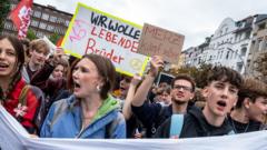 Image from linked report: Students strike across Germany in protest against military service
