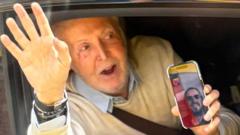 Source-feed image associated with Beatles tour fans spot Sir Paul at traffic lights