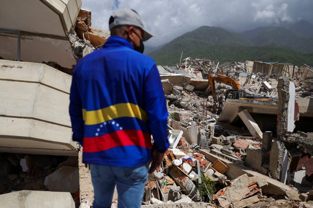 Source-feed image associated with In Venezuela, a 'completely ineffective' government worsens earthquake disaster, experts say