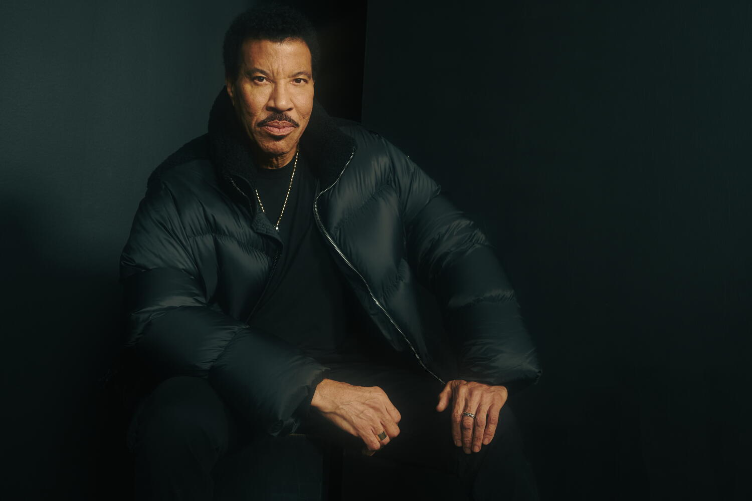 Image from linked report: Lionel Richie undergoes heart procedure amid stop-and-go tour with Earth, Wind & Fire