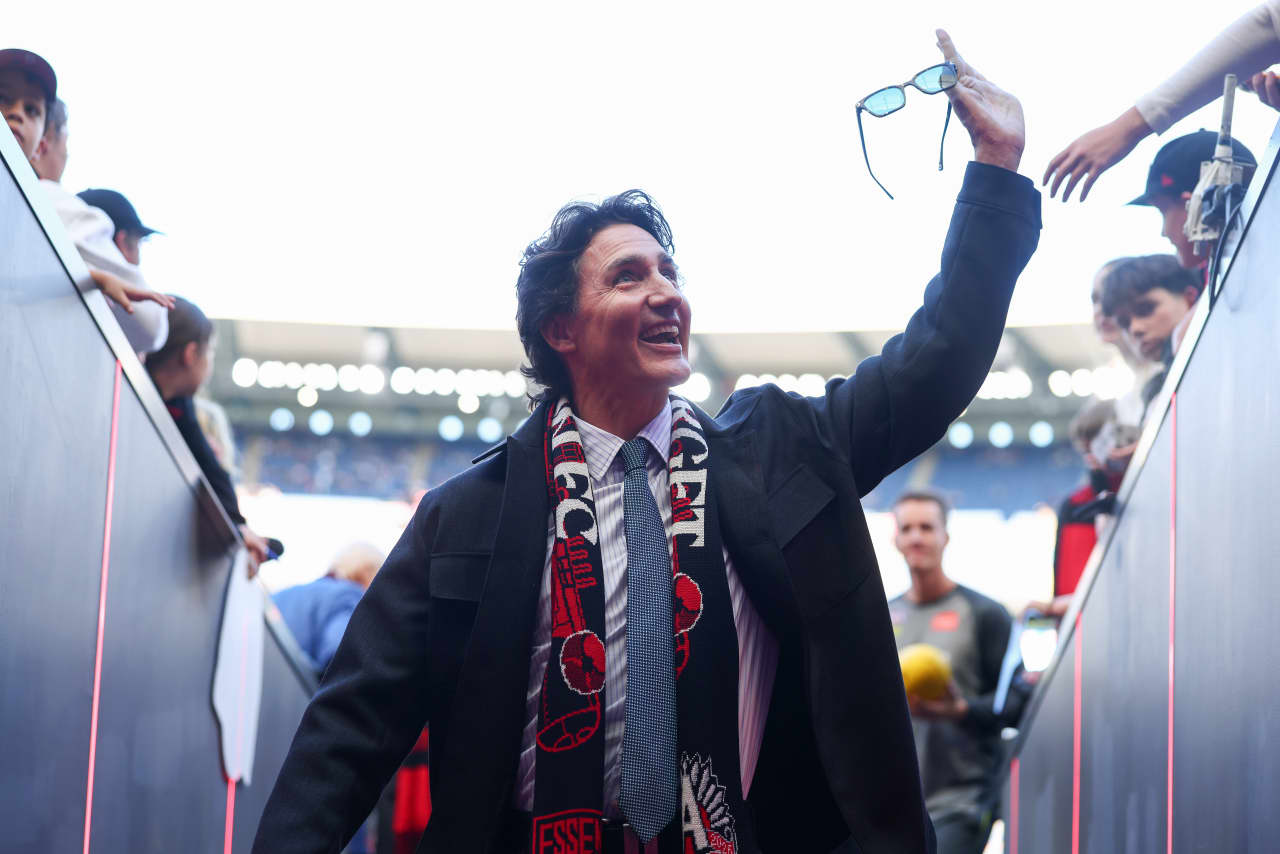 Source-feed image associated with Did Justin Trudeau buy his $3.1 million Montreal mansion in hopes Katy Perry would move in?