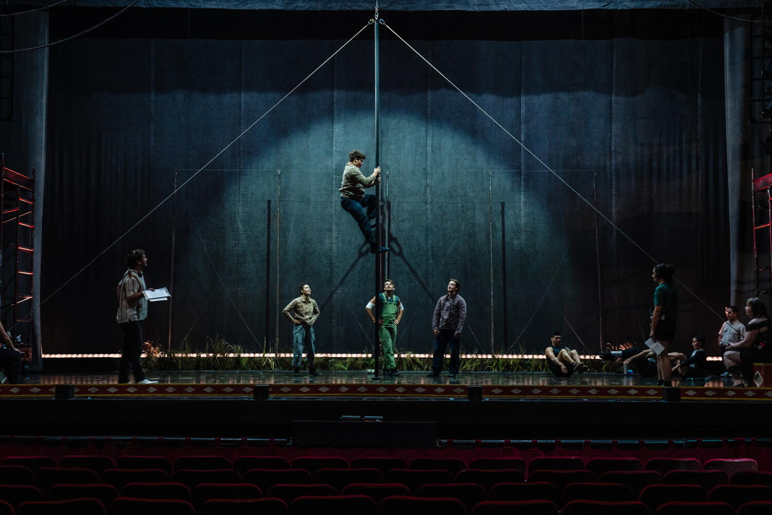 Source-feed image associated with Behind the high-stakes acrobatics of 'Water for Elephants' at the Pantages