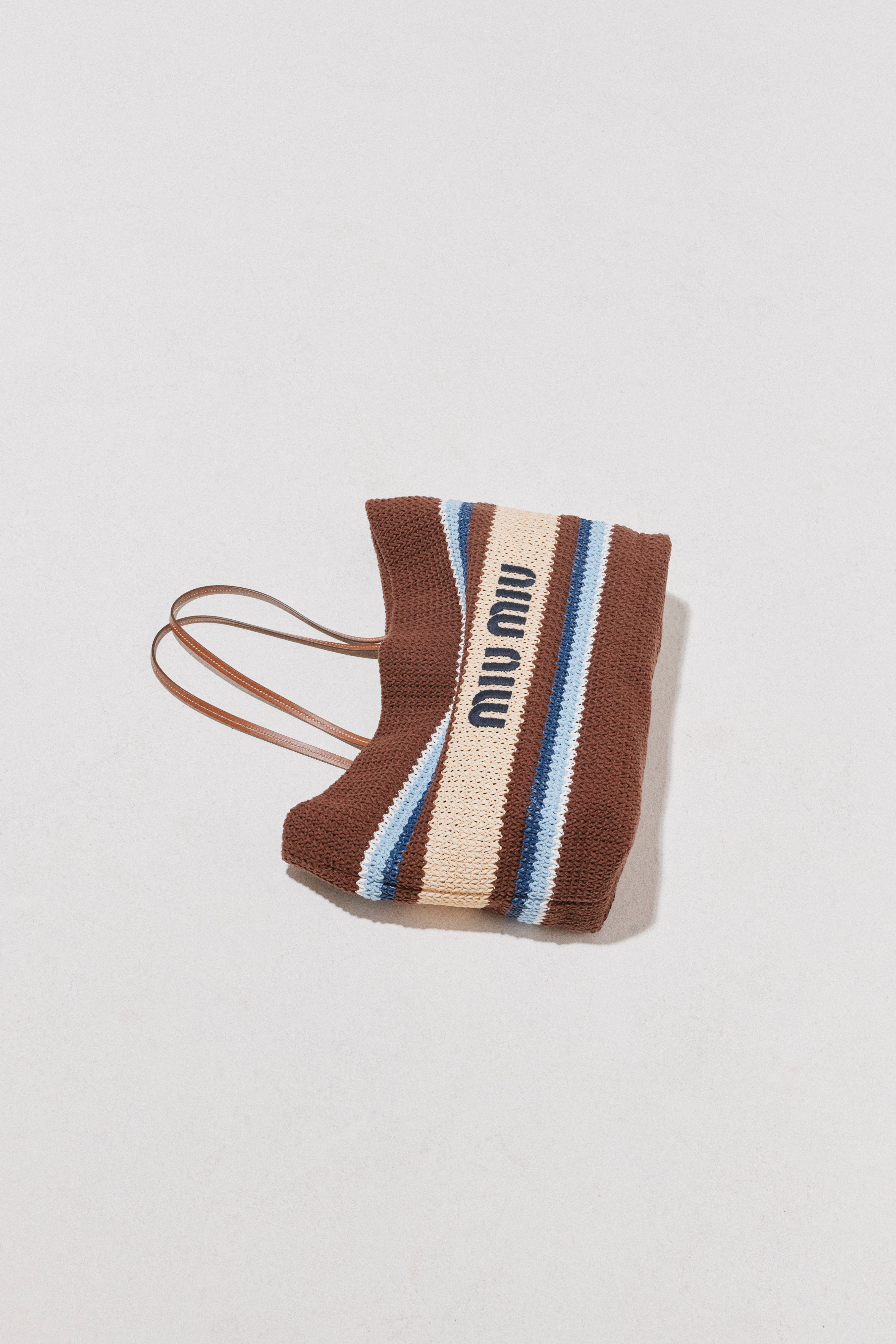 Source-feed image associated with Summer Stripes! Put a Breton Twist on Your Everyday Tote
