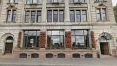 Image from linked report: Scam hotel booking sent family to Wetherspoon pub