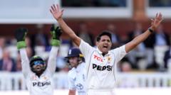 Source-feed image associated with Sarfaraz denies knowing about Pakistan threat to end tour