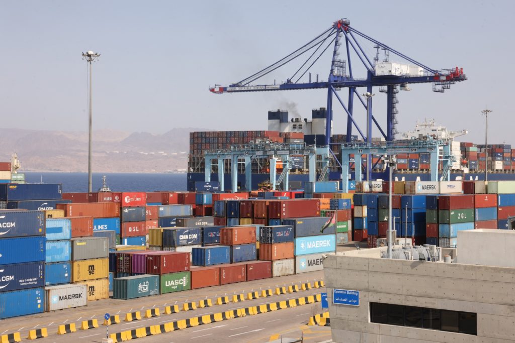Source-feed image associated with Prolonged Iran war creating major dent in global economy, Cliff Kupchan says